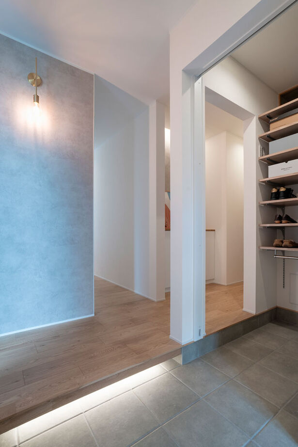 シンプル工務店 【1000万円台/平屋/30坪台/間取り図】見せると隠すが好バランス。アイデア収納ですっきり暮らせるL字の平屋の建築実例画像5