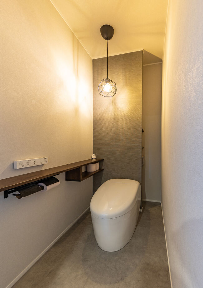 ケー・エイチ・ケー 【平屋/高気密/回遊動線/子育て】窓からの光で気持ちも明るく。家族の理想と居心地の良さを追求した平屋の建築実例画像9