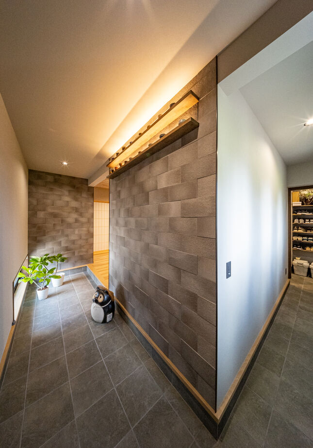 ケー・エイチ・ケー 【30代/平屋/土間/回遊動線/間取り有】生活・家事がラクになる動線。夫婦が叶えた土間のある憩いの平屋の建築実例画像3