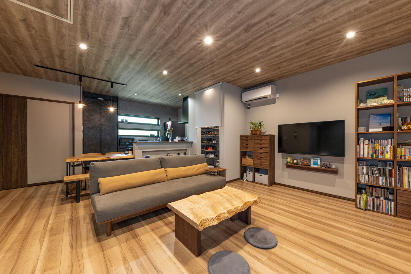 ケー・エイチ・ケー 【30代/平屋/土間/回遊動線/間取り有】生活・家事がラクになる動線。夫婦が叶えた土間のある憩いの平屋の建築実例画像5