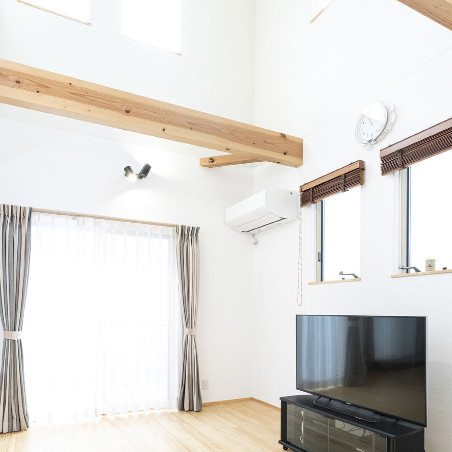 大之木ダイモ 【2000万円台/間取り図有/3人家族/狭小】変形地でも収納充実で広々明るい快適な暮らしの建築実例画像4