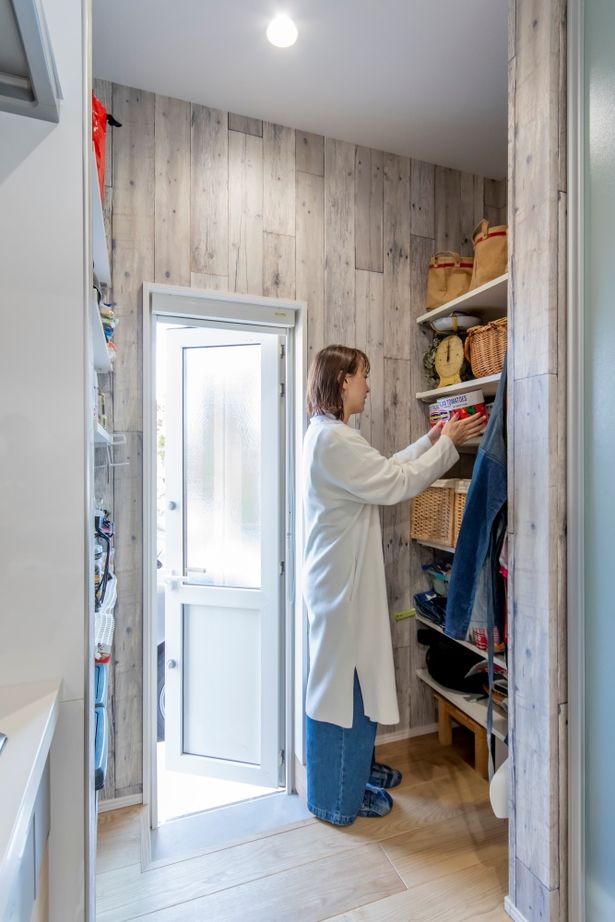 タマホーム 【109.72平米/間取り図あり】吹き抜けのスキップフロアで個性を演出　洗練された内外観の住み良い家の建築実例画像8