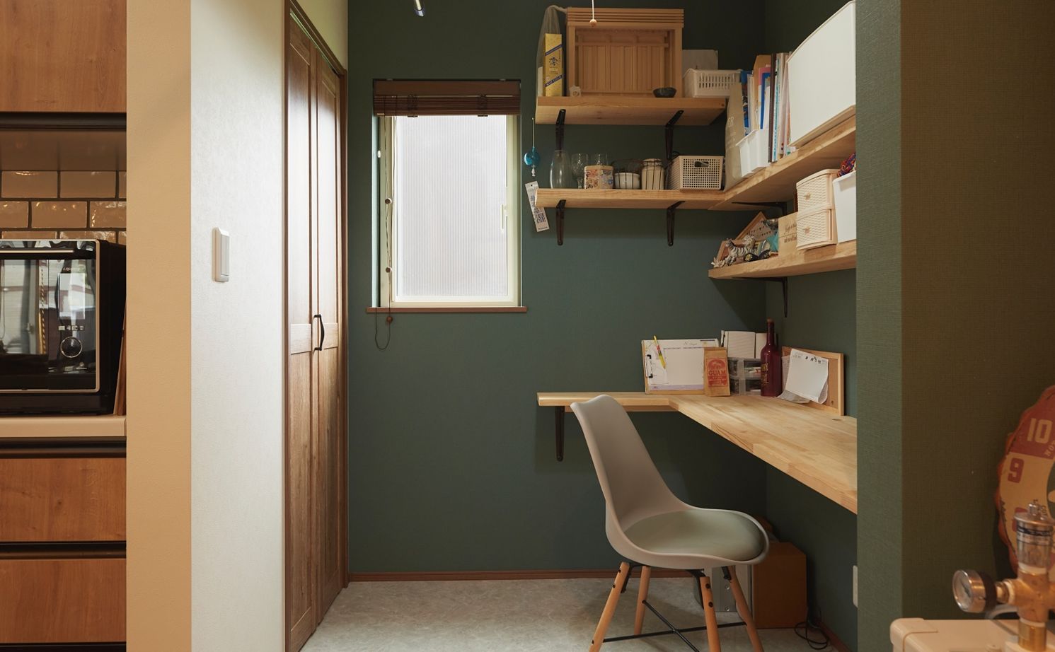 タマホーム 【2000万円台/122.55平米/間取り有り】自由設計や標準仕様の充実に納得。冬も快適なぬくもりにあふれた家の建築実例画像5