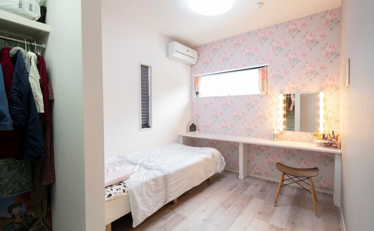 タマホーム 【2000万円台/122.34平米/間取り図あり】上質なデザインと家事ラクを両立。開放感いっぱいの2階LDKの家の建築実例画像7