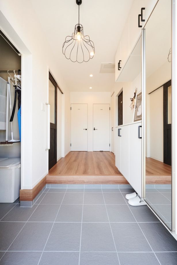 タマホーム 【1000万円台/113.03平米/間取り図有り】子育て＆家事ラクを大切に考えた家族みんなが笑顔で暮らす憩いの家の建築実例画像9