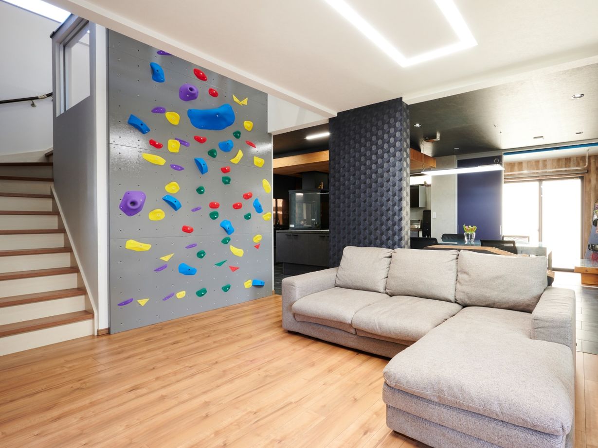 タマホーム 【4000万円台/169.34平米/間取り図有】屋上庭園＆ボルダリングウォールが特徴の遊び心満載の楽しい住まいの建築実例画像4