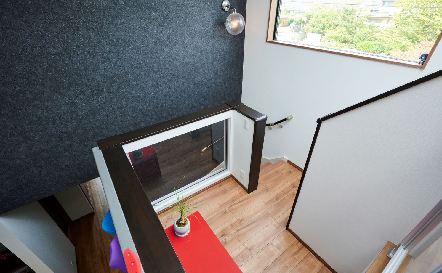 タマホーム 【4000万円台/169.34平米/間取り図有】屋上庭園＆ボルダリングウォールが特徴の遊び心満載の楽しい住まいの建築実例画像9