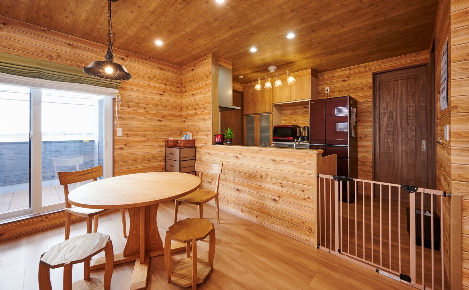 タマホーム 【1000万円台/105.57平米/間取り図有】家にいながらアウトドア気分を満喫。自由設計で叶えたワクワクする家の建築実例画像5