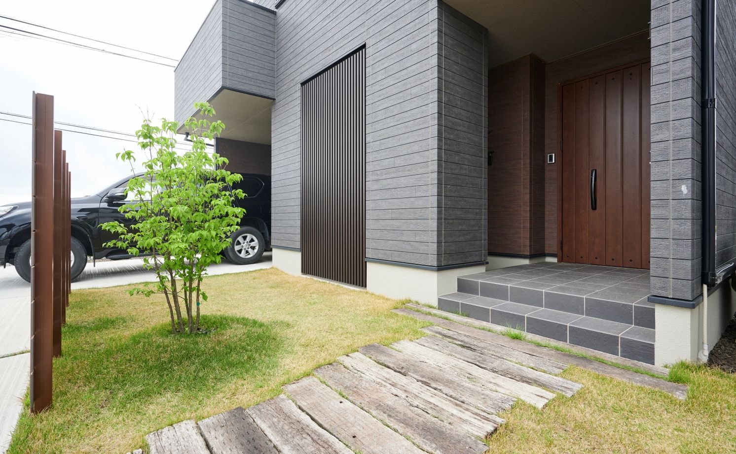 タマホーム 【1000万円台/105.57平米/間取り図有】家にいながらアウトドア気分を満喫。自由設計で叶えたワクワクする家の建築実例画像7