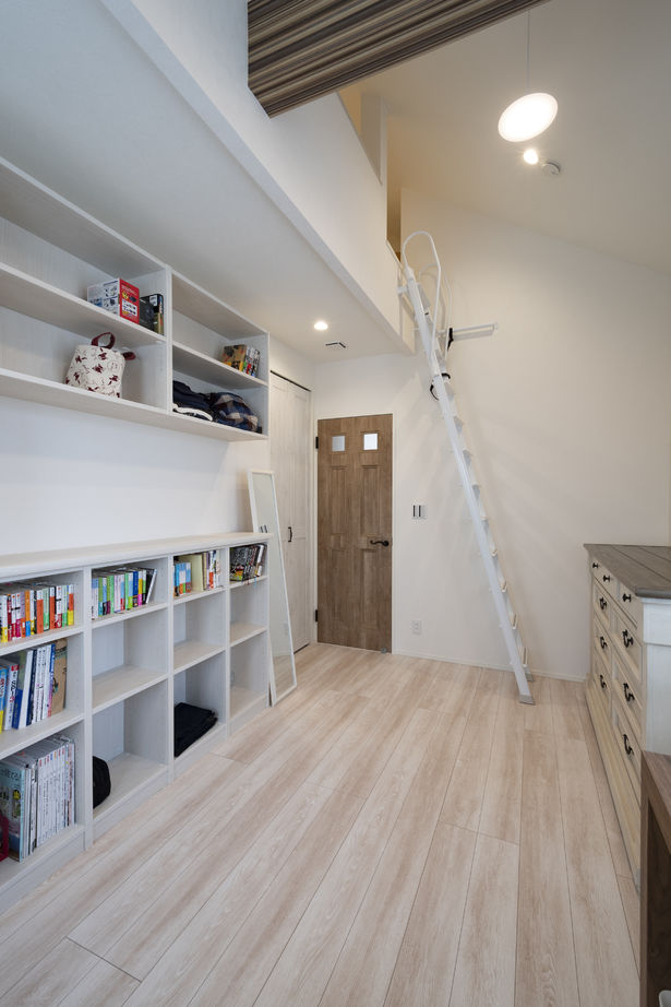 タマホーム 【4000万円台/209.09平米/間取り有】コストパフォーマンスの高さを評価。おうち時間を楽しめるゆとりある家の建築実例画像8