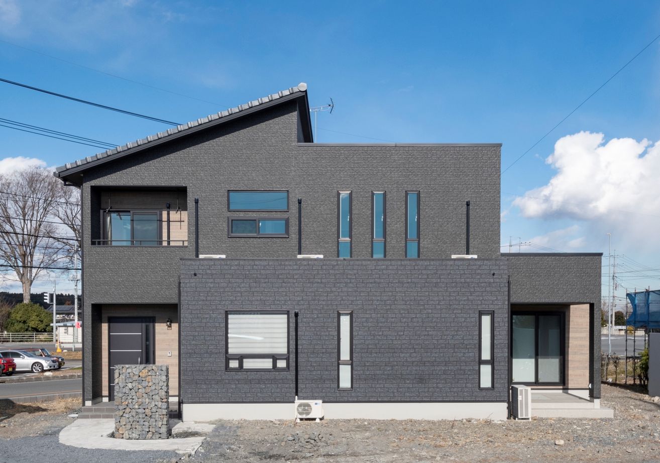 タマホーム 【3000万円台/164.79平米/間取り図有】信頼感が依頼の決め手。ホテルライクで上質な家の建築実例画像2