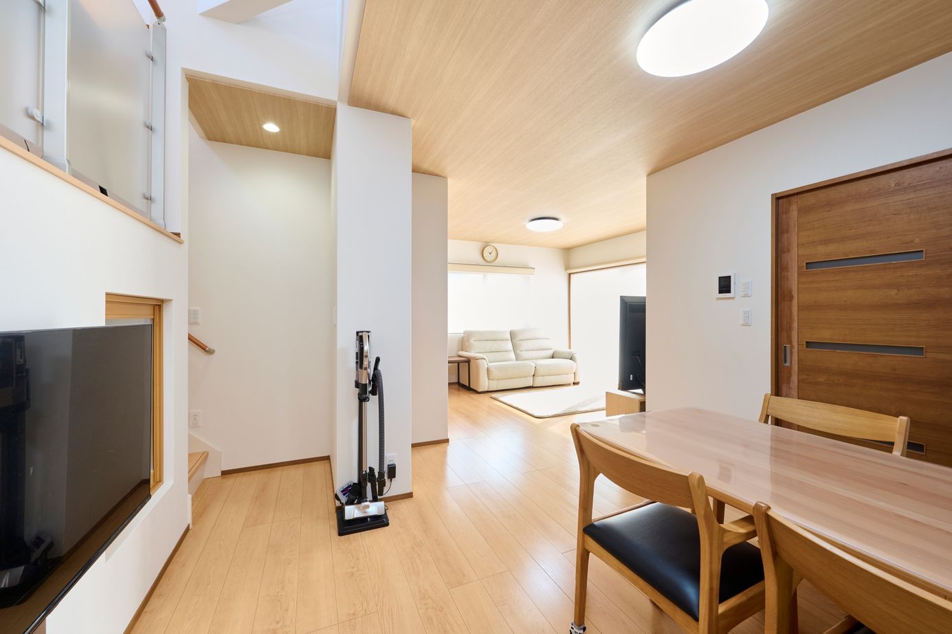 タマホーム 【148.22平米/間取り図有】家事をラクにする動線や収納を重視。モデルハウスを参考にした理想の住まいの建築実例画像3