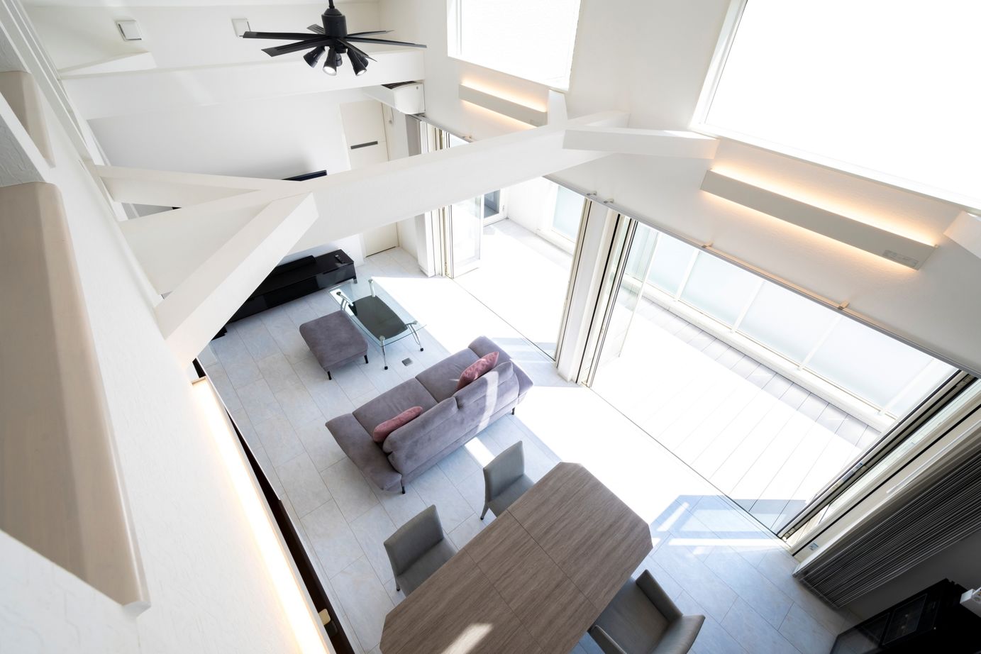 タマホーム 【2000万円台/135.38平米/間取り図有】設計の自由度と価格が決め手。光と風が舞い込む心地よい住まいの建築実例画像6