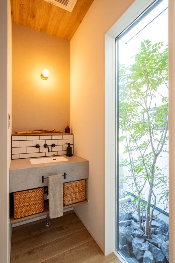 タマホーム 【2000万円台/133.53平米/間取り図有】普遍的な美しさを追求したシンプルモダンな平屋の住まいの建築実例画像10