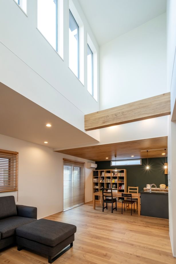 タマホーム 【2000万円台/139.54平米/間取り図有】心地よさと暮らしやすさを両立したナチュラルテイストの美しい住まいの建築実例画像3