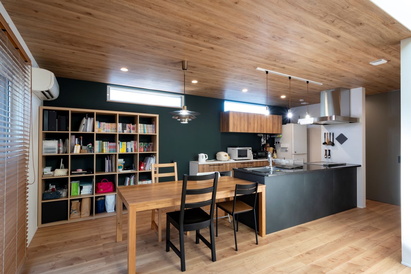 タマホーム 【2000万円台/139.54平米/間取り図有】心地よさと暮らしやすさを両立したナチュラルテイストの美しい住まいの建築実例画像4