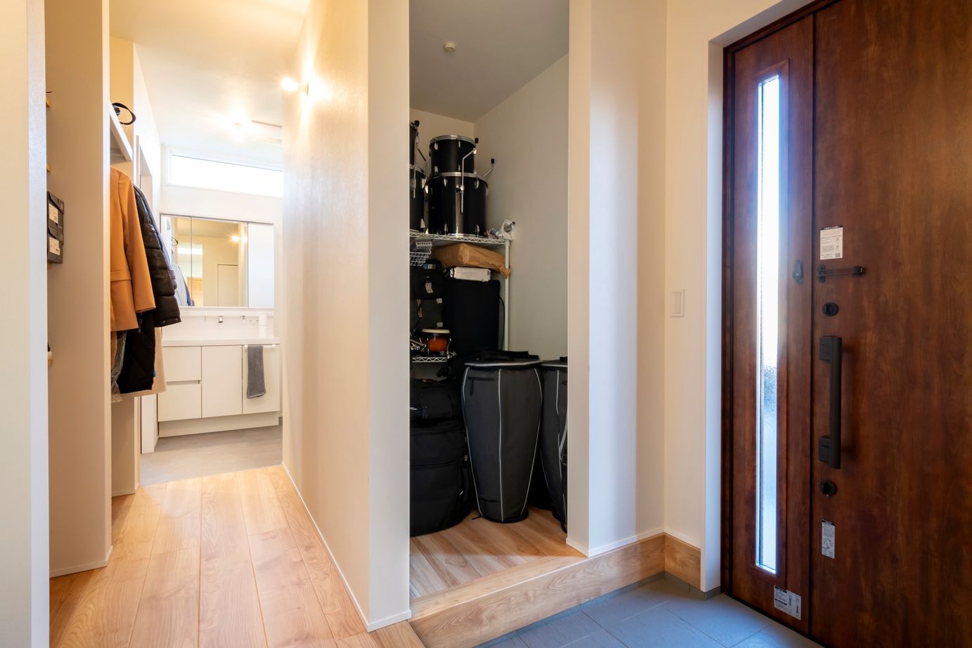 タマホーム 【2000万円台/139.54平米/間取り図有】心地よさと暮らしやすさを両立したナチュラルテイストの美しい住まいの建築実例画像9