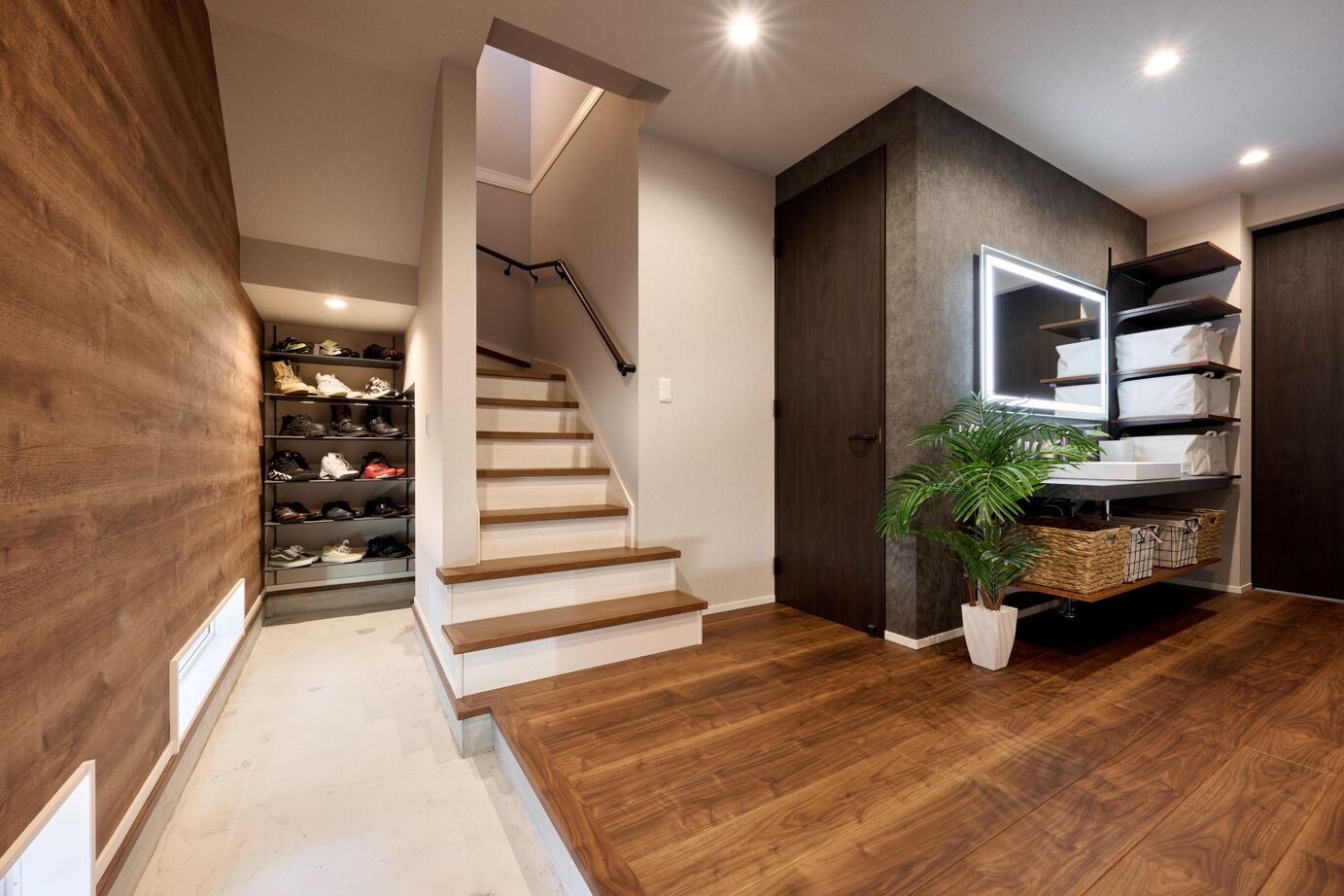 タマホーム 【3000万円台/117.99平米/間取り図有】夢を叶えたバイクガレージハウス。メンテナンスも楽しい最高の休日の建築実例画像10