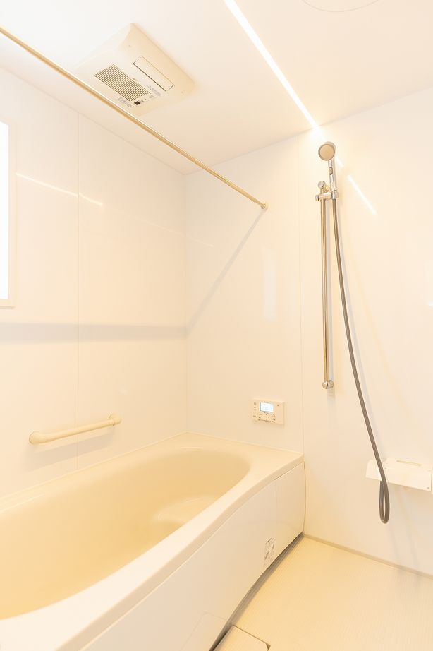 A&Cテクノハウス 【4人家族/20代/2000万円台前半】居心地の良さを追求！ホワイトを基調とした外観、内観が爽やかな家の建築実例画像7