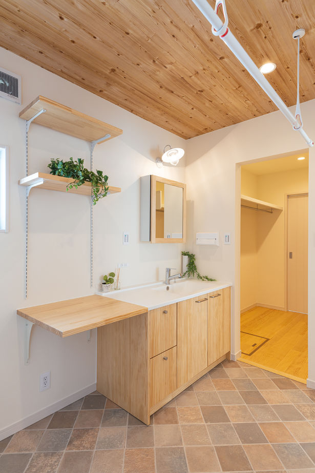 A&Cテクノハウス 【平屋/ロフト/2000万円台/廿日市市】コンパクトでも収納充実、快適に暮らせる間取りの家の建築実例画像8