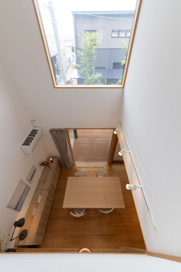 新産住拓 【2階建／37.31坪／ウッドデッキ／書斎】平屋のような暮らしができる2階建ての住まいの建築実例画像10