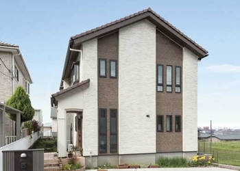 古河林業 【自然素材/カフェ風/勾配天井/吹抜け】爽やかな風が抜ける２階ＬＤＫ　無垢材を使った子どもにも優しい家の建築実例画像8