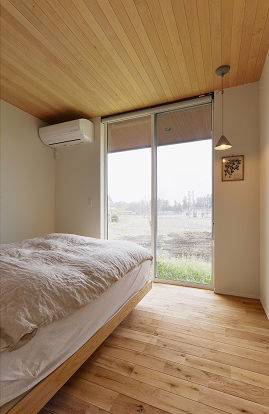 古河林業 【平屋/栃木県/自然素材/収納充実】仕事場の農園と隣接する暮らしに寄り添う、眺望愉しむ心穏やかな木の家の建築実例画像12