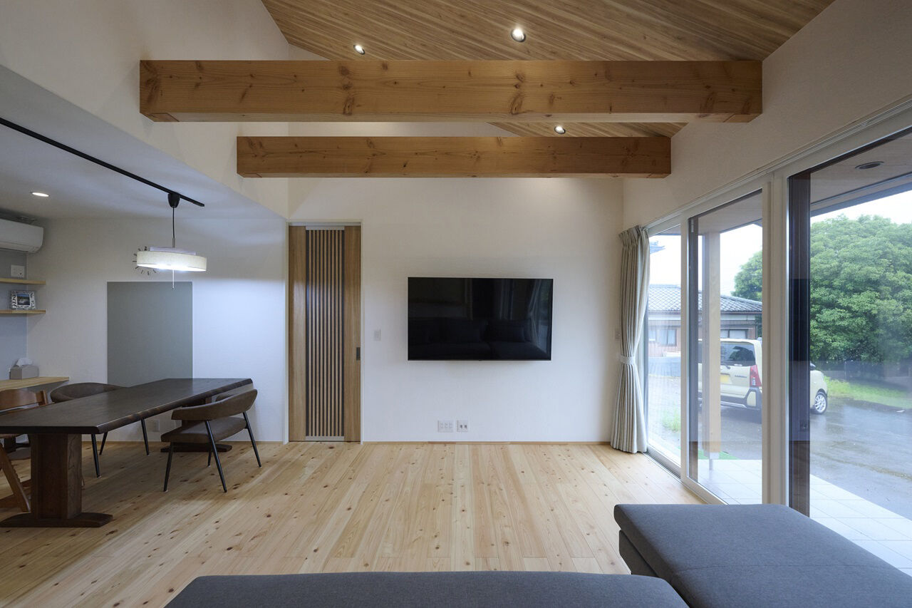 彩ハウス 趣深い令和の和モダン。見た目だけではない機能的な美しさが光る平屋の建築実例画像2