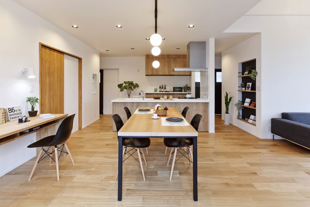 宮本工務店 一級建築士事務所 【狭山市/37.6坪/3000万円台】 回遊できる動線が便利なカフェ風の住まいの建築実例画像6