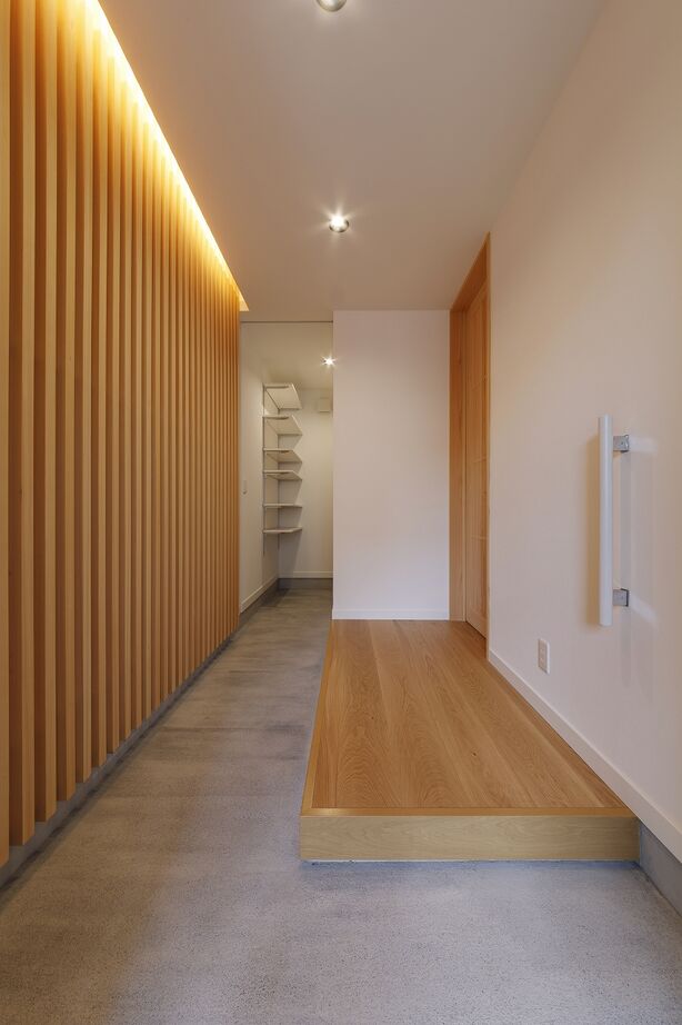 宮本工務店 一級建築士事務所 【平屋/中庭】上品な和モダンテイストの邸宅。木の意匠に癒される暮らしの建築実例画像6