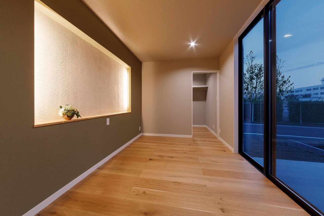 宮本工務店 一級建築士事務所 【平屋/中庭】上品な和モダンテイストの邸宅。木の意匠に癒される暮らしの建築実例画像8