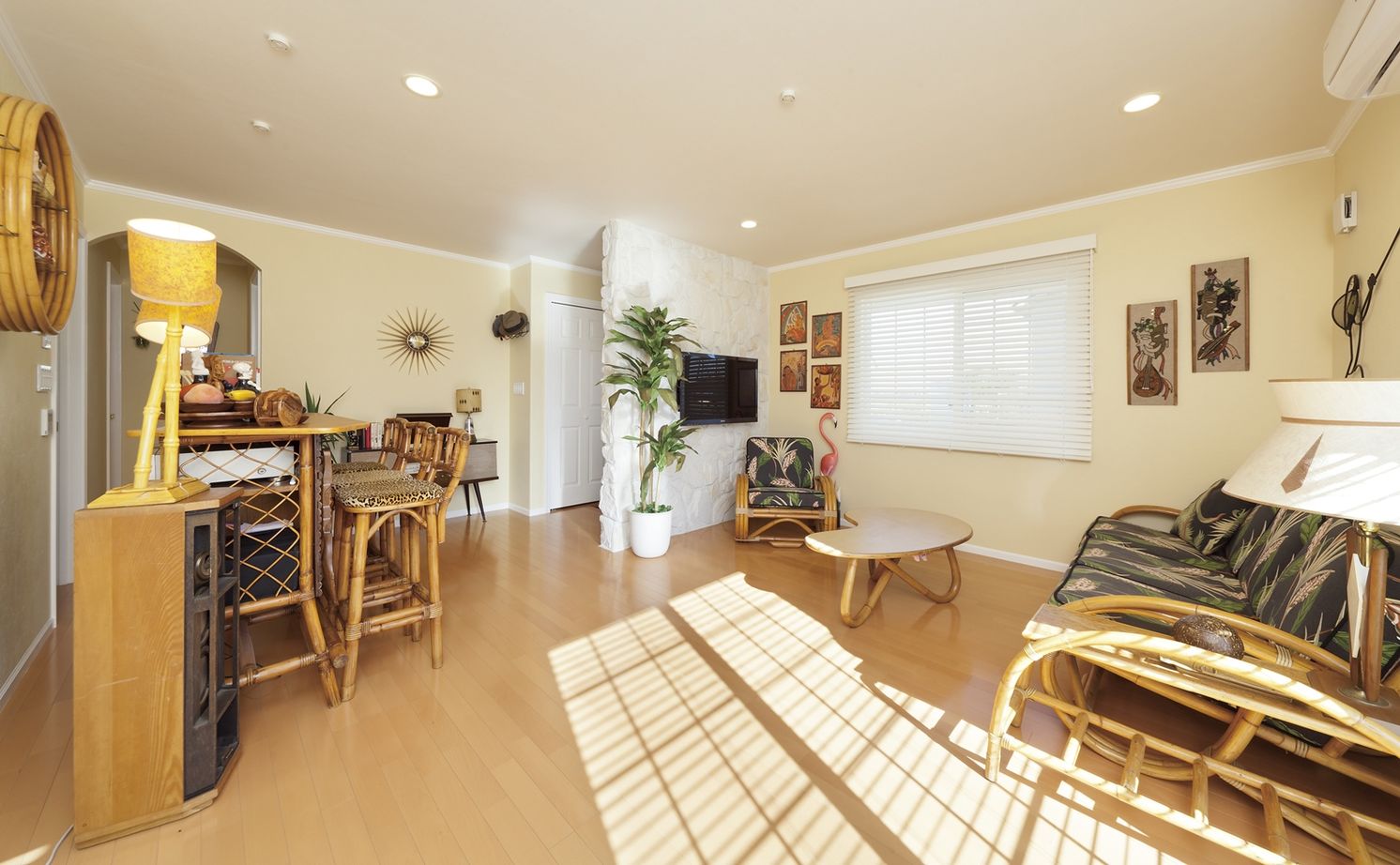 ブリリアントホーム オールディーズのアメリカ住宅をイメージしたガレージ付き平屋の家の建築実例画像4