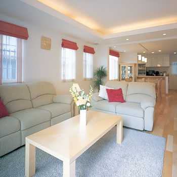 ブリリアントホーム 【間取り図】優美な石張りのヨーロッパ風の外観と洗練されたインテリアに海外からのゲストも感嘆！の建築実例画像3