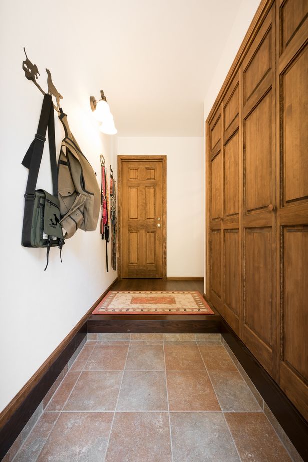 ブリリアントホーム 【平屋】夢を叶えたドッグランとドッグプールのある店舗併用住宅カバードポーチが印象的なアメリカンハウスの建築実例画像7