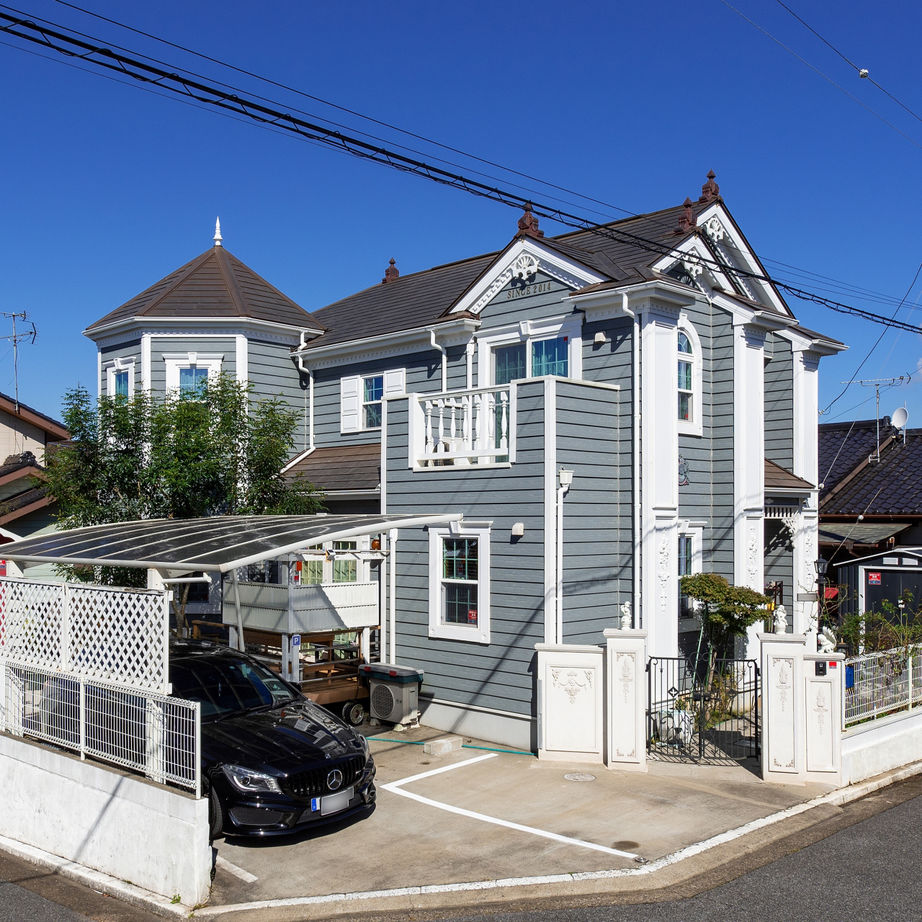 ブリリアントホーム 【2000～2499万円/30坪台/間取り図】パノラマ塔屋が目を引く、クイーンアンスタイルの優雅な住まいの建築実例画像