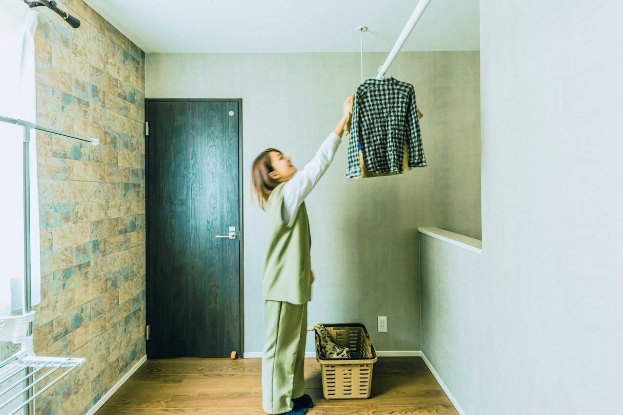 ＣＯＺＹ新潟　エクセレントホーム 性能の高さにも安心！家族みんながのびのび暮らす大人かっこいい家の建築実例画像4