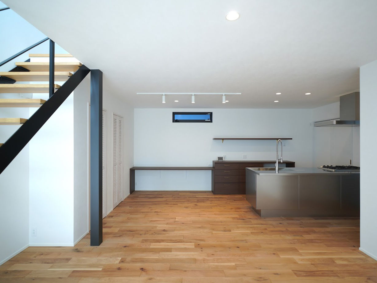 トスコEASEL 【シンプルモダン/2階建て/中庭/動線にこだわった間取り】こだわりオーナーたちの、お手本住宅の建築実例画像2