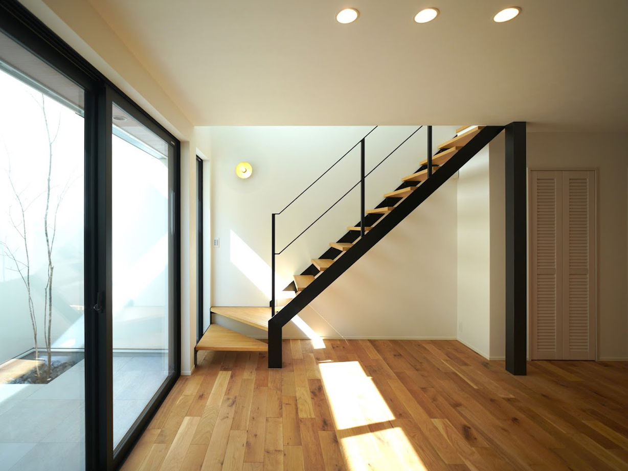 トスコEASEL 【シンプルモダン/2階建て/中庭/動線にこだわった間取り】こだわりオーナーたちの、お手本住宅の建築実例画像4