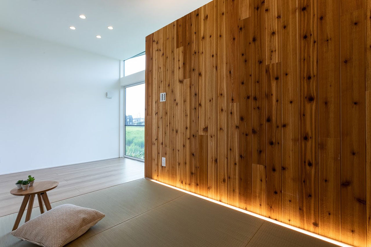 トスコEASEL 【平屋/中庭/シンプルモダン】得意の構造計算で実現した、浮かぶ屋根と大開口「静かな田んぼに浮かぶ平屋」の建築実例画像6