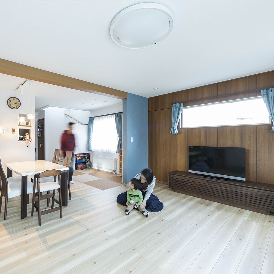 北海荘建 【札幌市/全室床暖房/間取り図有/ビルドインガレージ】建築現場で性能の高さを実感したぬくもりある我が家♪の建築実例画像6