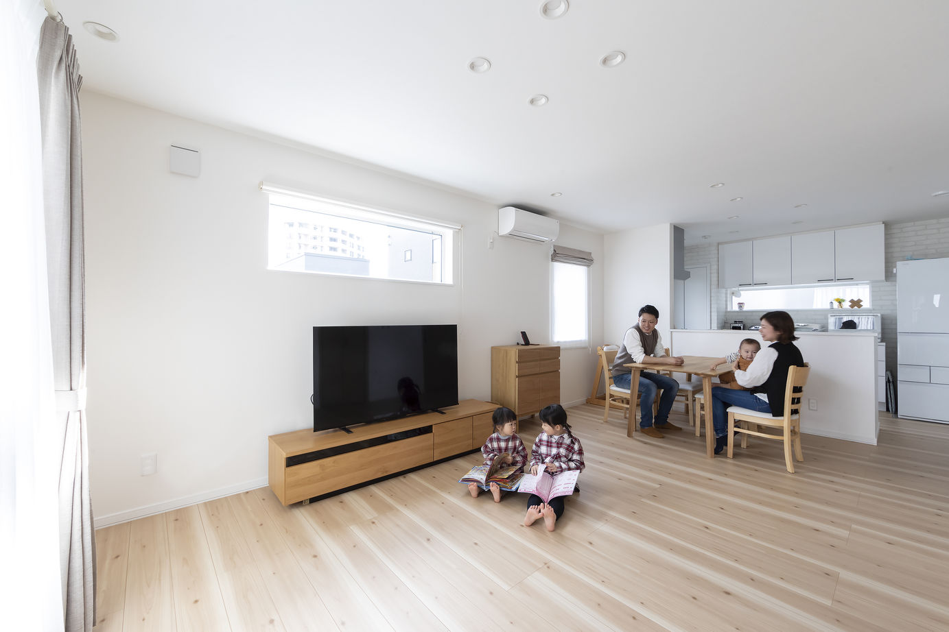 北海荘建 【札幌市/子ども3人/4LDK】土地を最大限に活用！担当者のアドバイスで諦めかけた注文住宅を実現！の建築実例画像2