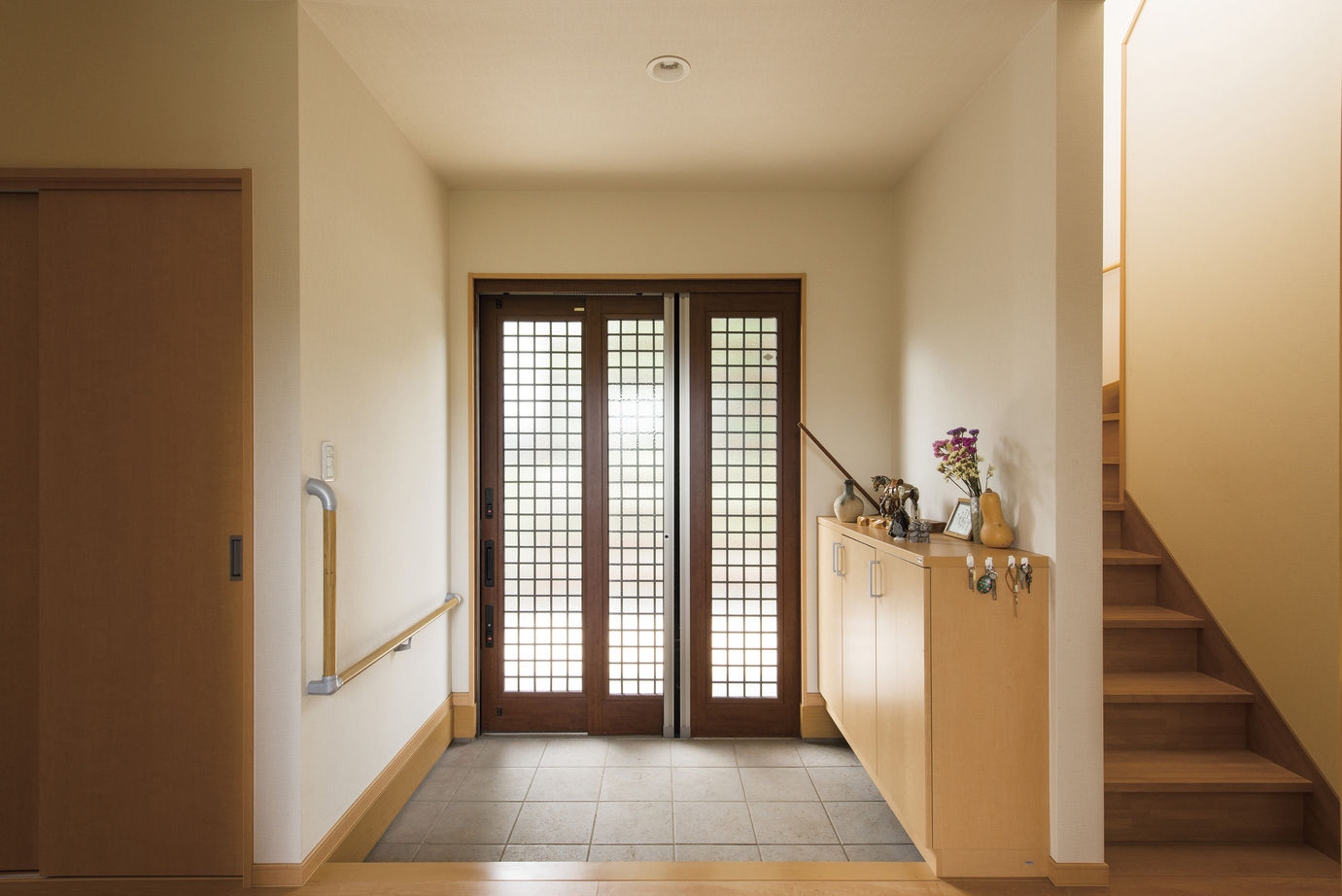 モックの家／草処建設(くさどころけんせつ) 【みどり市｜平屋＋α】設計も安心して任せられた 高齢の夫婦が永く暮らすためのバリアフリーの平屋＋αの住まいの建築実例画像8