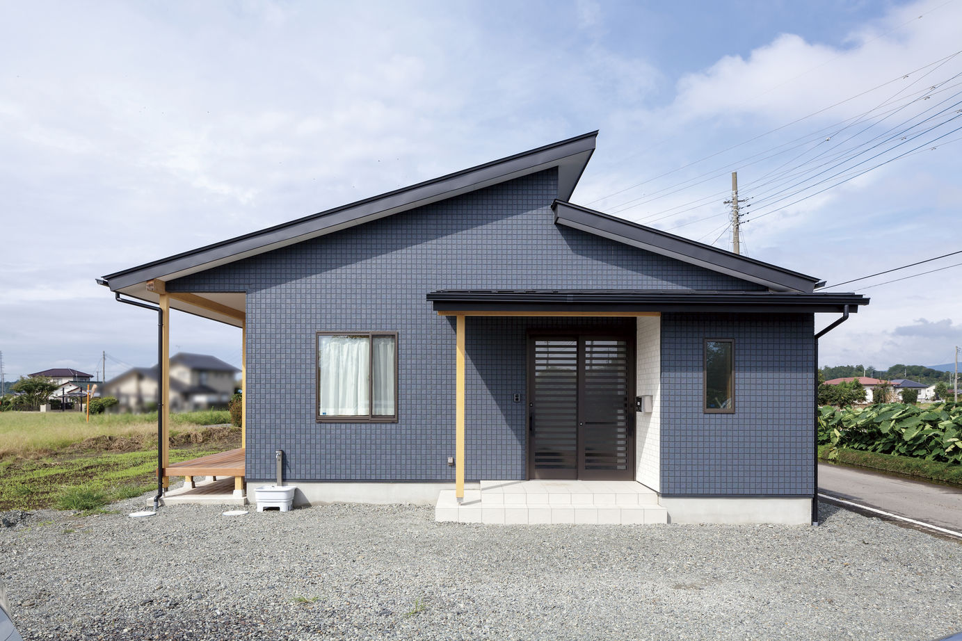 SUUMO】 【桐生市｜平屋｜約26坪】大窓からたっぷり光が入る、明るい