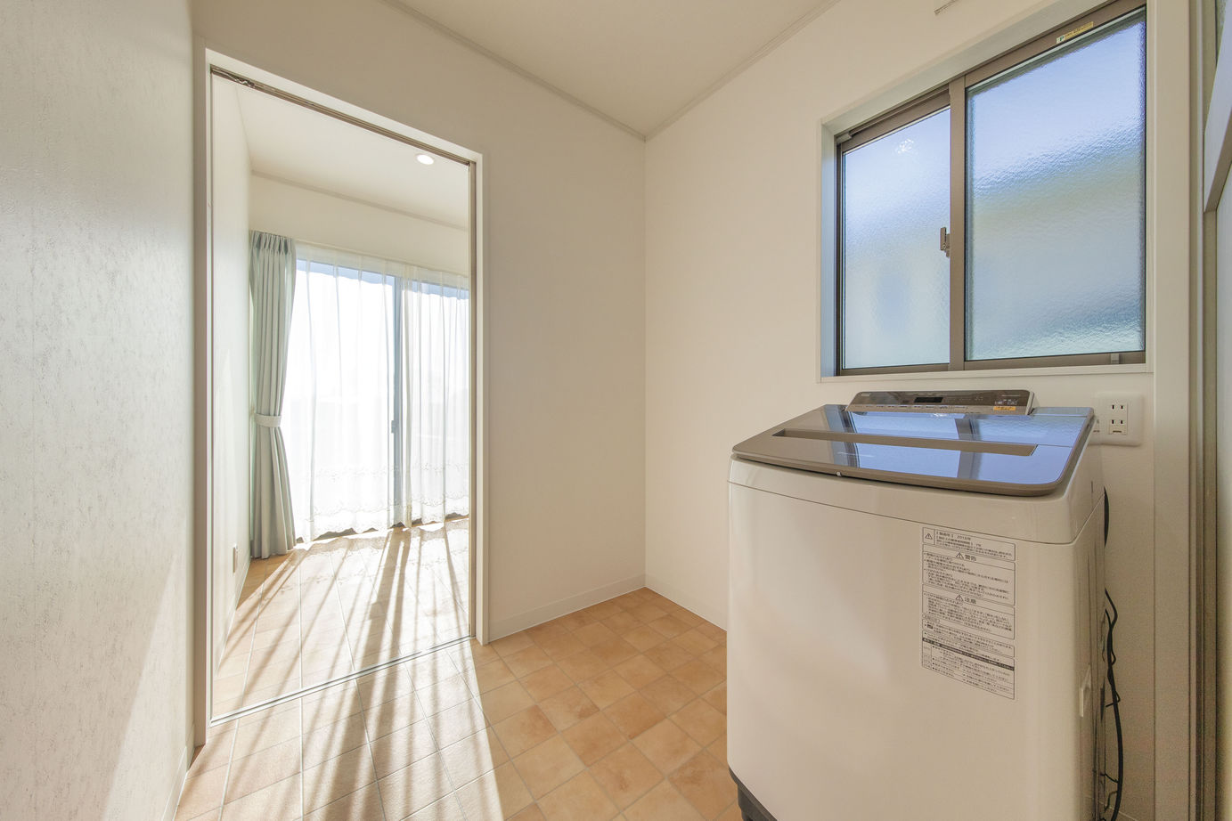 モックの家／草処建設(くさどころけんせつ) 【桐生市｜平屋｜約33坪】木の香りと温もりが溢れる、大きな三角屋根が特徴の平屋の建築実例画像8