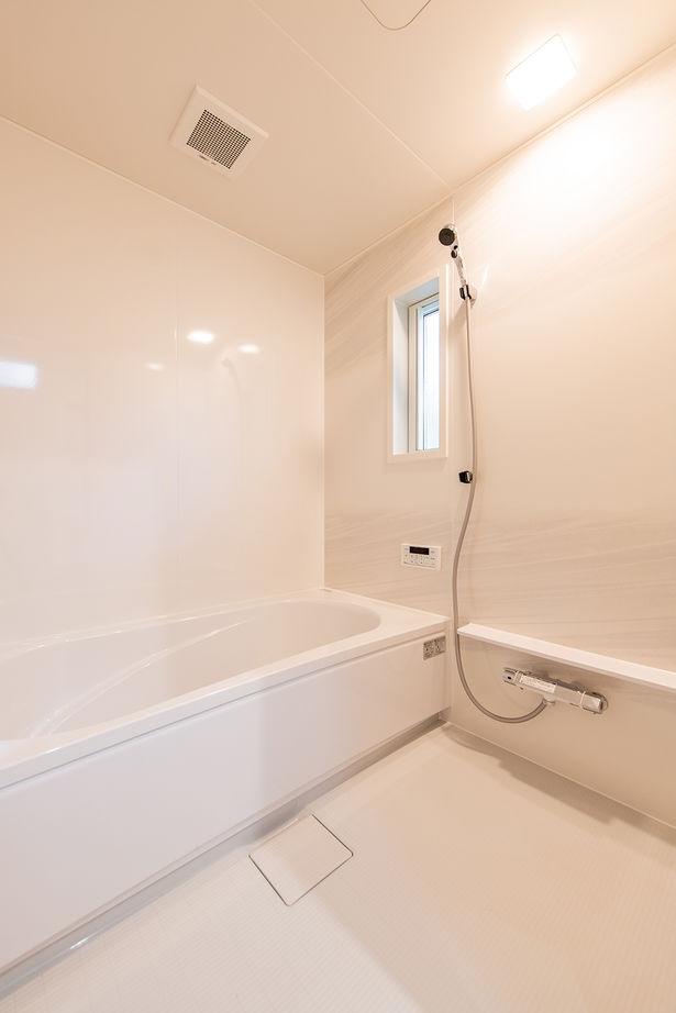 モックの家／草処建設(くさどころけんせつ) 【みどり市｜2階建て】ワンちゃんが自由に遊べる、景色を切り取るセカンドハウスの建築実例画像10