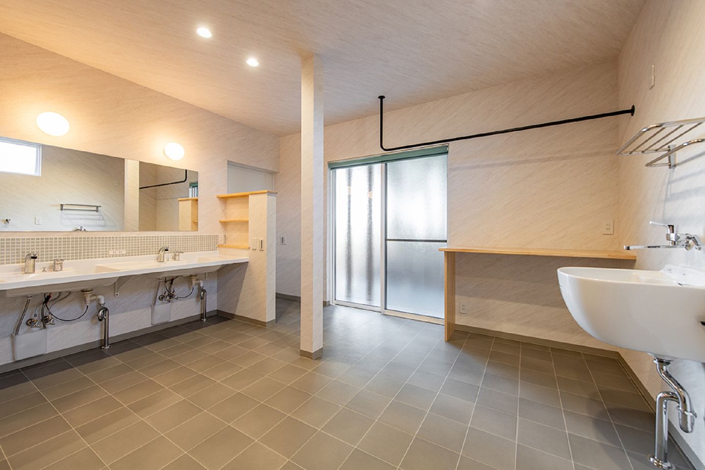 モックの家／草処建設(くさどころけんせつ) 【桐生市｜2階建て│約48坪】将来の住み心地を見据えた、安心バリアフリー設計の住まいの建築実例画像8