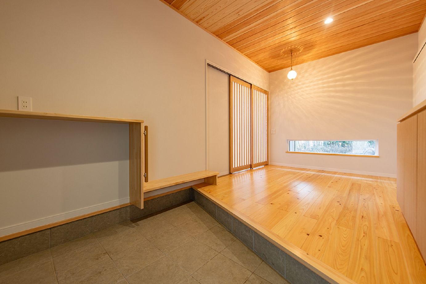 モックの家／草処建設(くさどころけんせつ) 【桐生市｜2階建て│約48坪】将来の住み心地を見据えた、安心バリアフリー設計の住まいの建築実例画像10