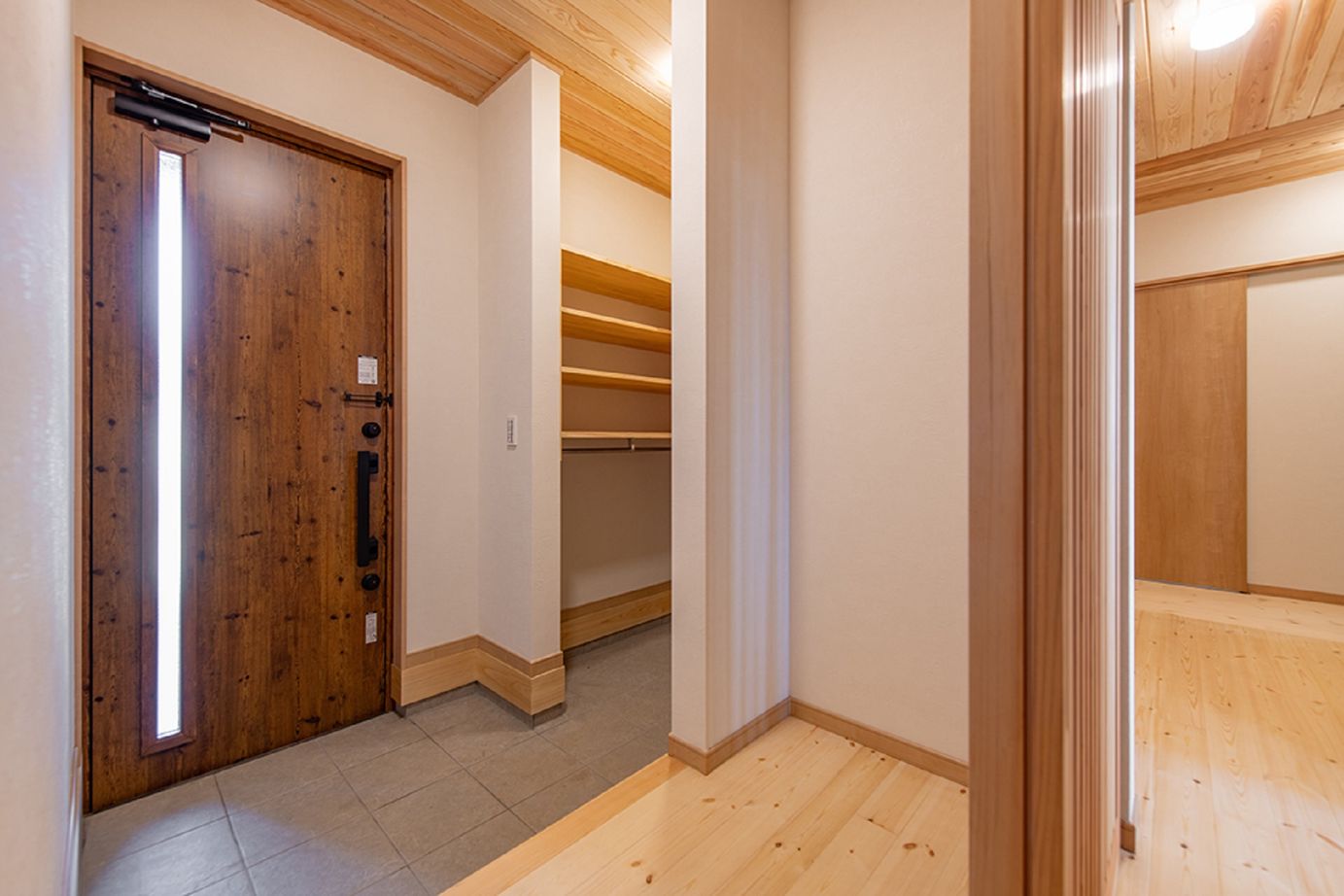 モックの家／草処建設(くさどころけんせつ) 【桐生市｜平屋│約32坪】木のぬくもりを感じながら猫と快適に暮らす家の建築実例画像10