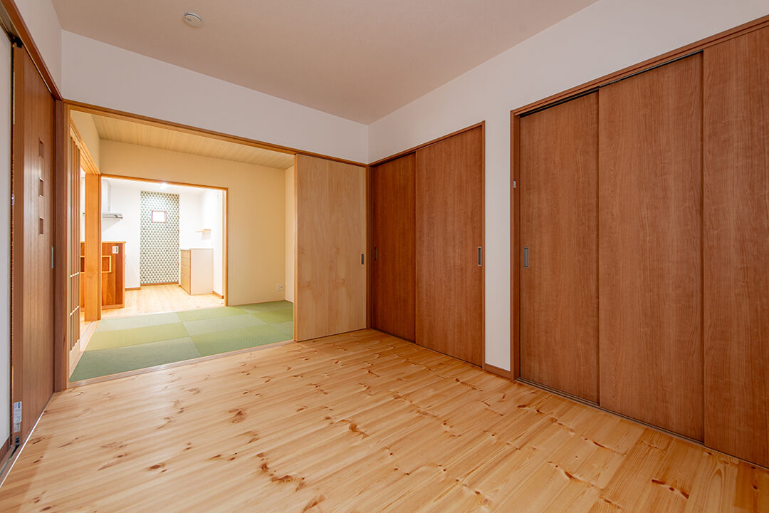 モックの家／草処建設(くさどころけんせつ) 【伊勢崎市｜平屋│25坪】愛犬と暮らす自然素材の平屋 ～造作多数・シンプルデザインの高性能住宅～の建築実例画像4