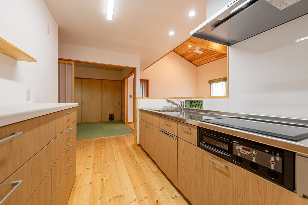 モックの家／草処建設(くさどころけんせつ) 【伊勢崎市｜平屋│25坪】愛犬と暮らす自然素材の平屋 ～造作多数・シンプルデザインの高性能住宅～の建築実例画像6